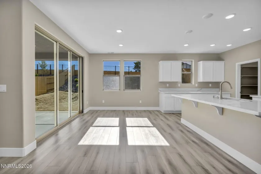 Dining room with 9' slider great for indoor-outdoor living