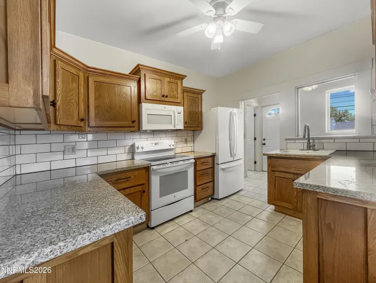 620 Plumas, Reno, Nevada 89509, 2 Bedrooms Bedrooms, ,2 BathroomsBathrooms,Residential,Residential,Plumas,0,260009943