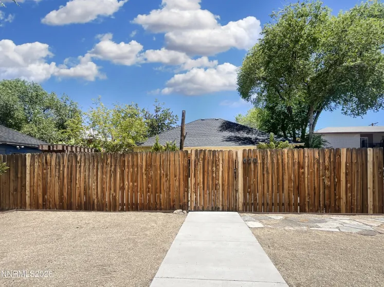 620 Plumas, Reno, Nevada 89509, 2 Bedrooms Bedrooms, ,2 BathroomsBathrooms,Residential,Residential,Plumas,0,260009943