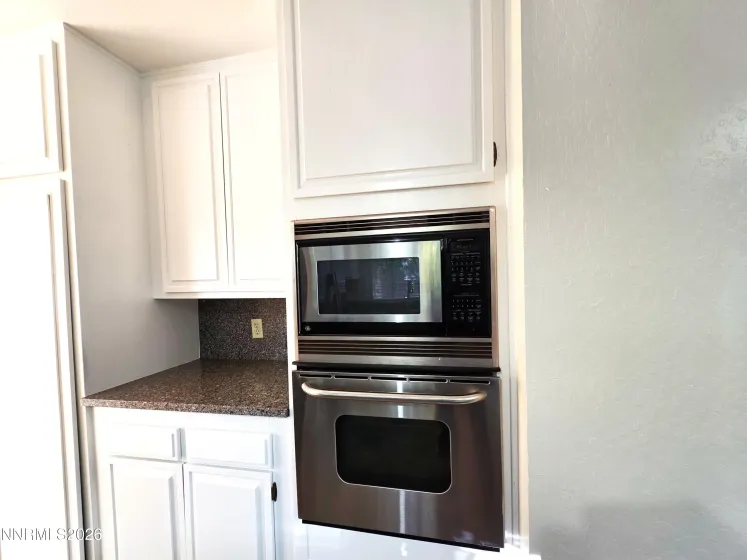 437 Octavia, Reno, Nevada 89509, 3 Bedrooms Bedrooms, ,3 BathroomsBathrooms,Residential,Residential,Octavia,0,260009945