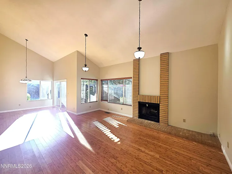 437 Octavia, Reno, Nevada 89509, 3 Bedrooms Bedrooms, ,3 BathroomsBathrooms,Residential,Residential,Octavia,0,260009945