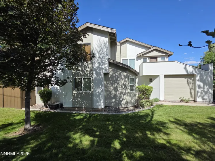 437 Octavia, Reno, Nevada 89509, 3 Bedrooms Bedrooms, ,3 BathroomsBathrooms,Residential,Residential,Octavia,0,260009945