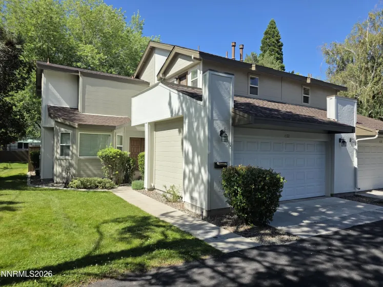 437 Octavia, Reno, Nevada 89509, 3 Bedrooms Bedrooms, ,3 BathroomsBathrooms,Residential,Residential,Octavia,0,260009945
