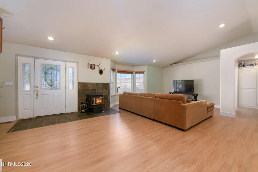 6367 Rio Vista, Carson City, Nevada 89701, 3 Bedrooms Bedrooms, ,3 BathroomsBathrooms,Residential,Residential,Rio Vista,0,260009954