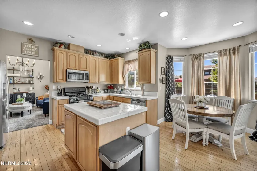 3155 Cobrita, Sparks, Nevada 89436, 4 Bedrooms Bedrooms, ,3 BathroomsBathrooms,Residential,Residential,Cobrita,0,260009957