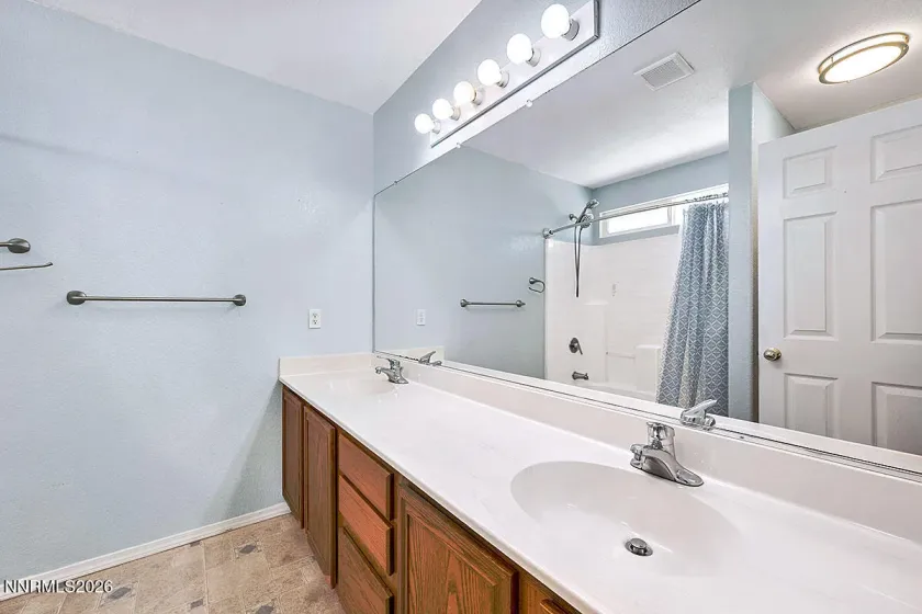 1660 Billow, Sparks, Nevada 89441, 3 Bedrooms Bedrooms, ,2 BathroomsBathrooms,Residential,Residential,Billow,0,260009959