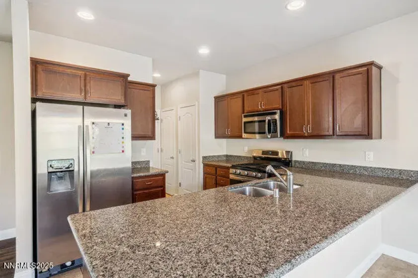 1825 Star Bright, Reno, Nevada 89523, 3 Bedrooms Bedrooms, ,3 BathroomsBathrooms,Residential,Residential,Star Bright,0,260006952