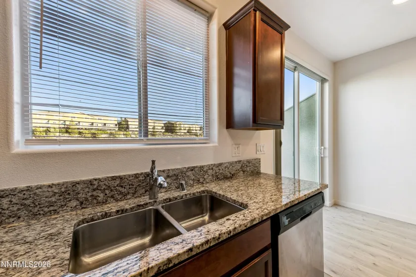 4880 Ciarra Kennedy, Reno, Nevada 89503, 2 Bedrooms Bedrooms, ,3 BathroomsBathrooms,Residential,Residential,Ciarra Kennedy,0,260009960