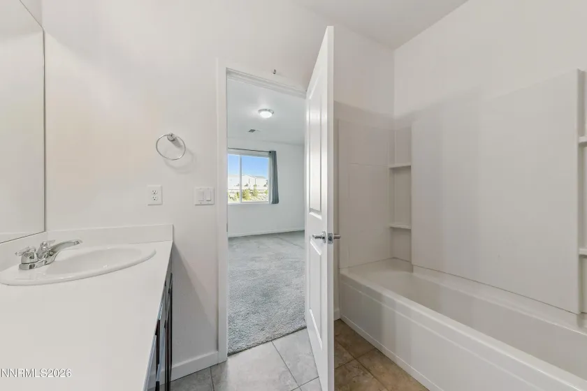 4880 Ciarra Kennedy, Reno, Nevada 89503, 2 Bedrooms Bedrooms, ,3 BathroomsBathrooms,Residential,Residential,Ciarra Kennedy,0,260009960