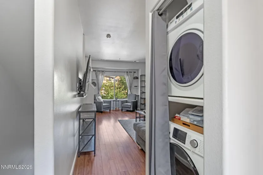 350 Dawson Jacob, Reno, Nevada 89503, 2 Bedrooms Bedrooms, ,3 BathroomsBathrooms,Residential,Residential,Dawson Jacob,0,260009974