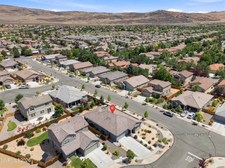 7230 Treeline, Sparks, Nevada 89436, 3 Bedrooms Bedrooms, ,2 BathroomsBathrooms,Residential,Residential,Treeline,0,260009975