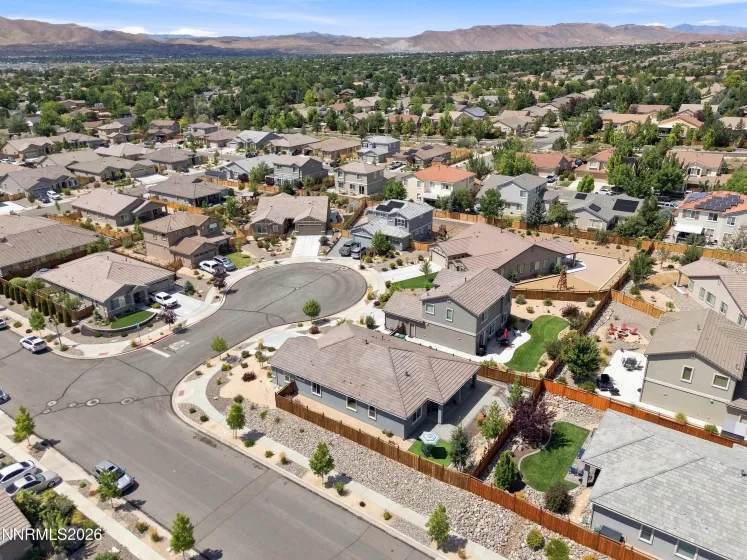 7230 Treeline, Sparks, Nevada 89436, 3 Bedrooms Bedrooms, ,2 BathroomsBathrooms,Residential,Residential,Treeline,0,260009975