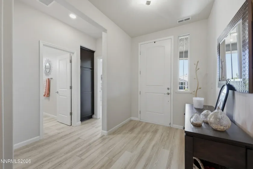 7230 Treeline, Sparks, Nevada 89436, 3 Bedrooms Bedrooms, ,2 BathroomsBathrooms,Residential,Residential,Treeline,0,260009975