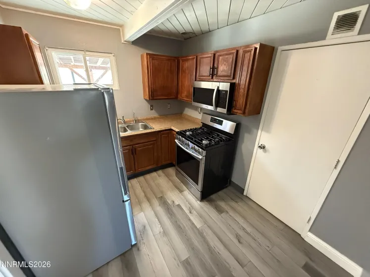 1490 10th, Reno, Nevada 89512, 3 Bedrooms Bedrooms, ,1 BathroomBathrooms,Residential,Residential,10th,0,260009976
