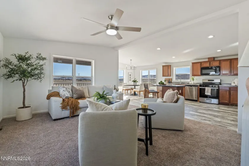 7730 Remington, Silver Springs, Nevada 89429, 3 Bedrooms Bedrooms, ,2 BathroomsBathrooms,Residential,Residential,Remington,0,260009982