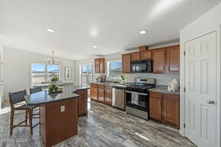 7730 Remington, Silver Springs, Nevada 89429, 3 Bedrooms Bedrooms, ,2 BathroomsBathrooms,Residential,Residential,Remington,0,260009982