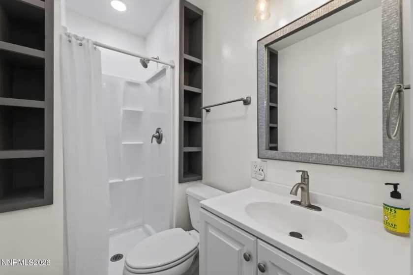 1430 Ebbetts, Reno, Nevada 89503, 3 Bedrooms Bedrooms, ,3 BathroomsBathrooms,Residential,Residential,Ebbetts,0,260009985