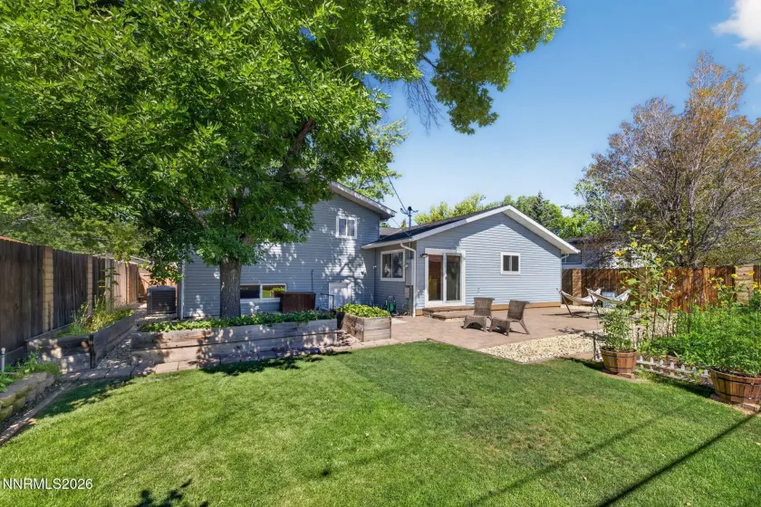 1430 Ebbetts, Reno, Nevada 89503, 3 Bedrooms Bedrooms, ,3 BathroomsBathrooms,Residential,Residential,Ebbetts,0,260009985