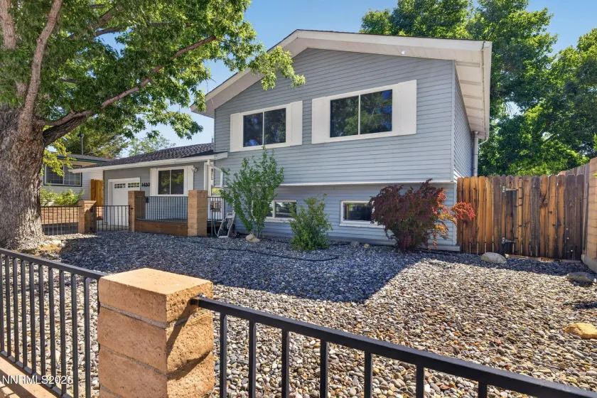 1430 Ebbetts, Reno, Nevada 89503, 3 Bedrooms Bedrooms, ,3 BathroomsBathrooms,Residential,Residential,Ebbetts,0,260009985