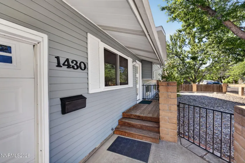 1430 Ebbetts, Reno, Nevada 89503, 3 Bedrooms Bedrooms, ,3 BathroomsBathrooms,Residential,Residential,Ebbetts,0,260009985