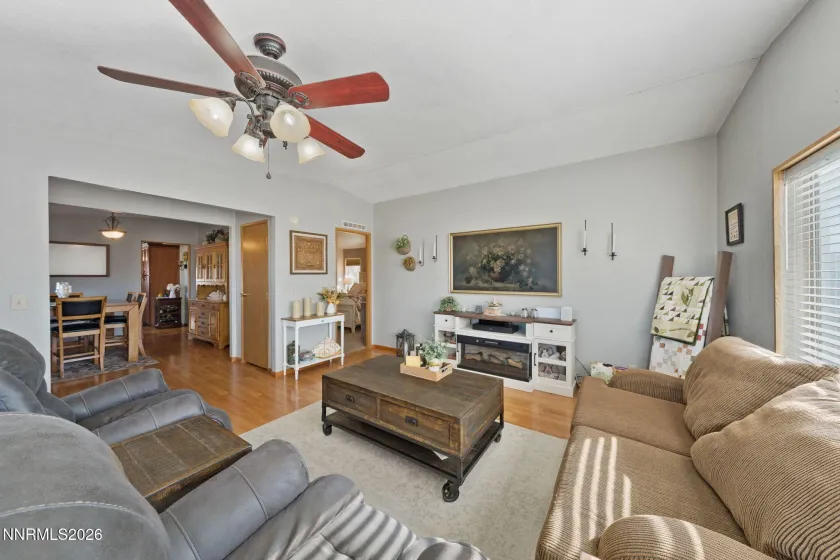 20 Mount Lewis, Battle Mountain, Nevada 89820, 3 Bedrooms Bedrooms, ,2 BathroomsBathrooms,Residential,Residential,Mount Lewis,0,260000457