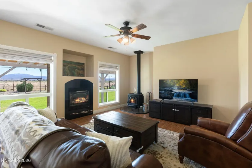 1775 Buckthorn, Minden, Nevada 89423, 5 Bedrooms Bedrooms, ,3 BathroomsBathrooms,Residential,Residential,Buckthorn,0,260009989