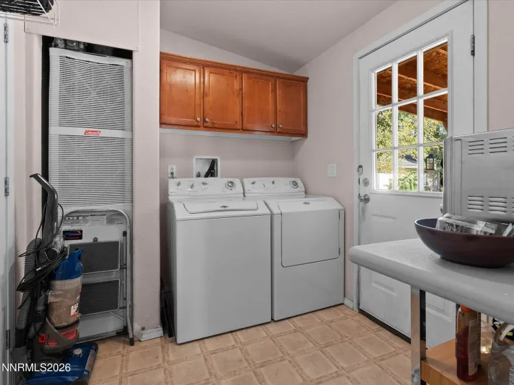 1075 Mesa, Fernley, Nevada 89408, 3 Bedrooms Bedrooms, ,2 BathroomsBathrooms,Residential,Residential,Mesa,0,260009992