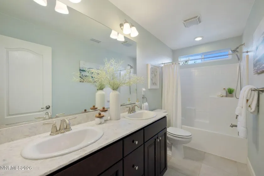 7747 Rhythm, Sparks, Nevada 89436, 4 Bedrooms Bedrooms, ,3 BathroomsBathrooms,Residential,Residential,Rhythm,0,260009991