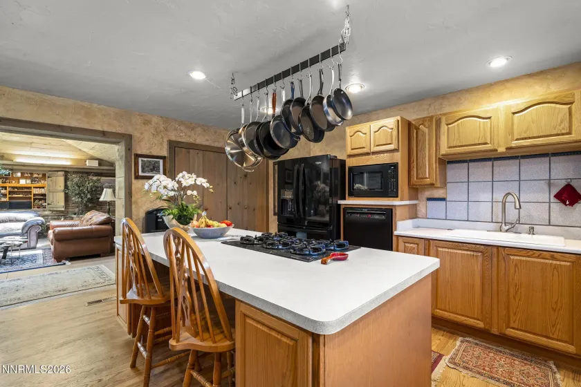 4400 Amy, Reno, Nevada 89510, 2 Bedrooms Bedrooms, ,3 BathroomsBathrooms,Residential,Residential,Amy,0,260009995