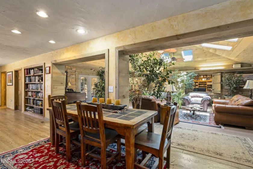 4400 Amy, Reno, Nevada 89510, 2 Bedrooms Bedrooms, ,3 BathroomsBathrooms,Residential,Residential,Amy,0,260009995