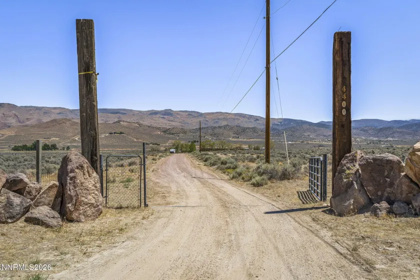 4400 Amy, Reno, Nevada 89510, 2 Bedrooms Bedrooms, ,3 BathroomsBathrooms,Residential,Residential,Amy,0,260009995