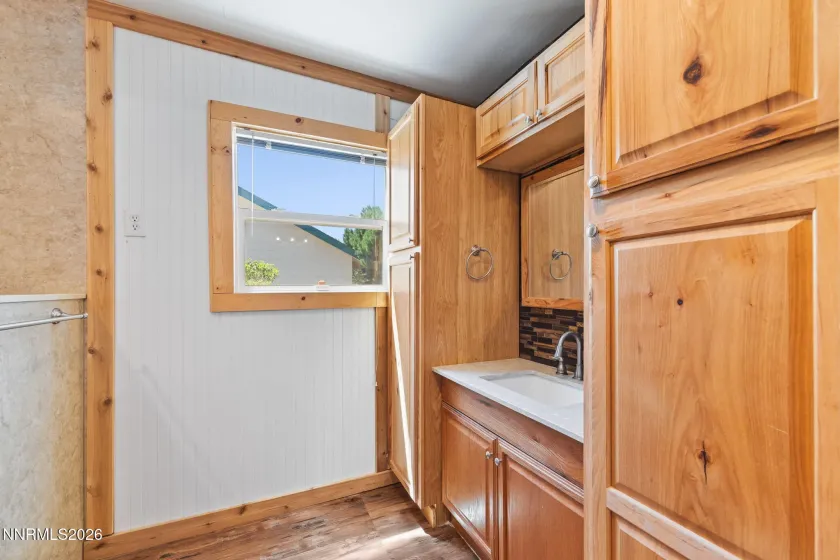 905 E, Virginia City, Nevada 89440, 4 Bedrooms Bedrooms, ,4 BathroomsBathrooms,Residential,Residential,E,0,260009999