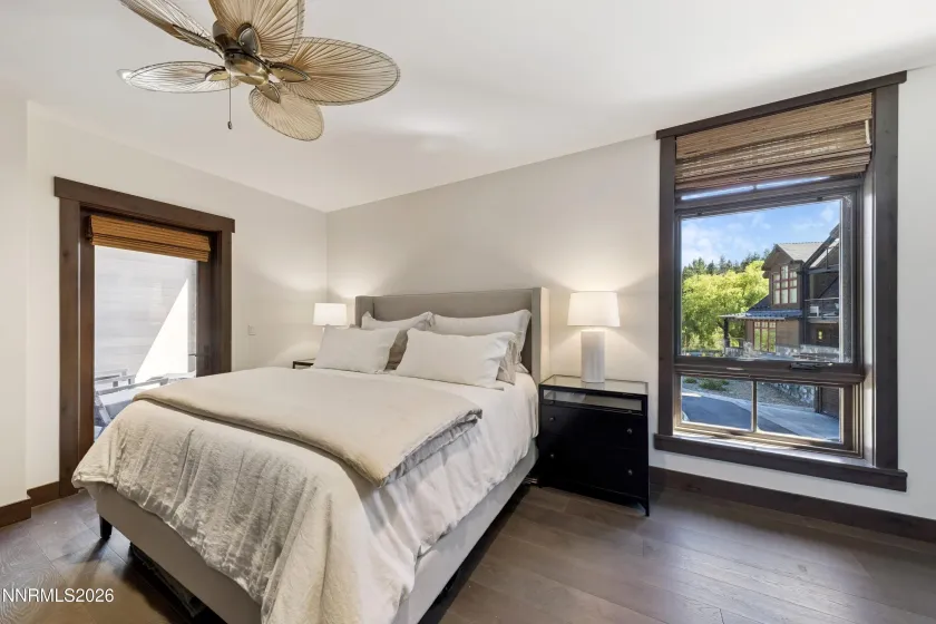 9 Beach Club, Stateline, Nevada 89449, 2 Bedrooms Bedrooms, ,3 BathroomsBathrooms,Residential,Residential,Beach Club,0,260010000
