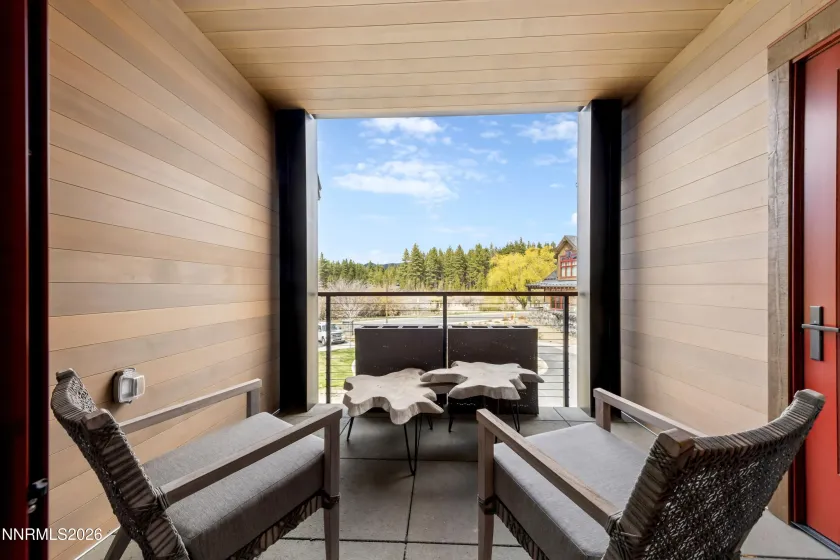 9 Beach Club, Stateline, Nevada 89449, 2 Bedrooms Bedrooms, ,3 BathroomsBathrooms,Residential,Residential,Beach Club,0,260010000