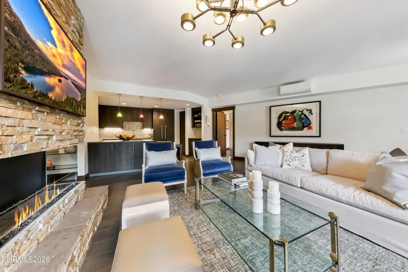 9 Beach Club, Stateline, Nevada 89449, 2 Bedrooms Bedrooms, ,3 BathroomsBathrooms,Residential,Residential,Beach Club,0,260010000