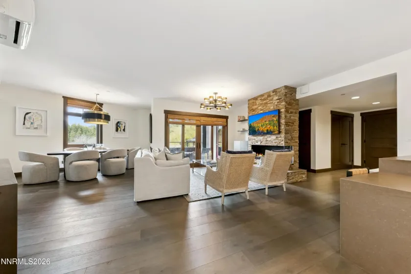 9 Beach Club, Stateline, Nevada 89449, 2 Bedrooms Bedrooms, ,3 BathroomsBathrooms,Residential,Residential,Beach Club,0,260010000