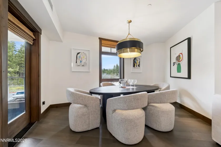 9 Beach Club, Stateline, Nevada 89449, 2 Bedrooms Bedrooms, ,3 BathroomsBathrooms,Residential,Residential,Beach Club,0,260010000