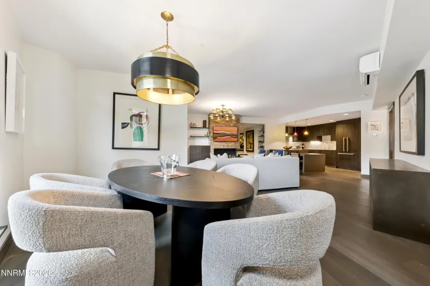 9 Beach Club, Stateline, Nevada 89449, 2 Bedrooms Bedrooms, ,3 BathroomsBathrooms,Residential,Residential,Beach Club,0,260010000
