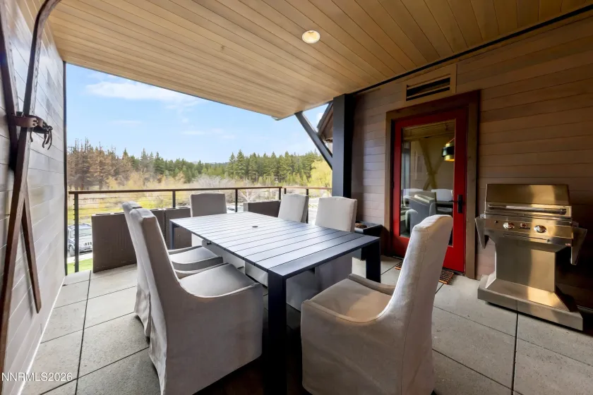 9 Beach Club, Stateline, Nevada 89449, 2 Bedrooms Bedrooms, ,3 BathroomsBathrooms,Residential,Residential,Beach Club,0,260010000