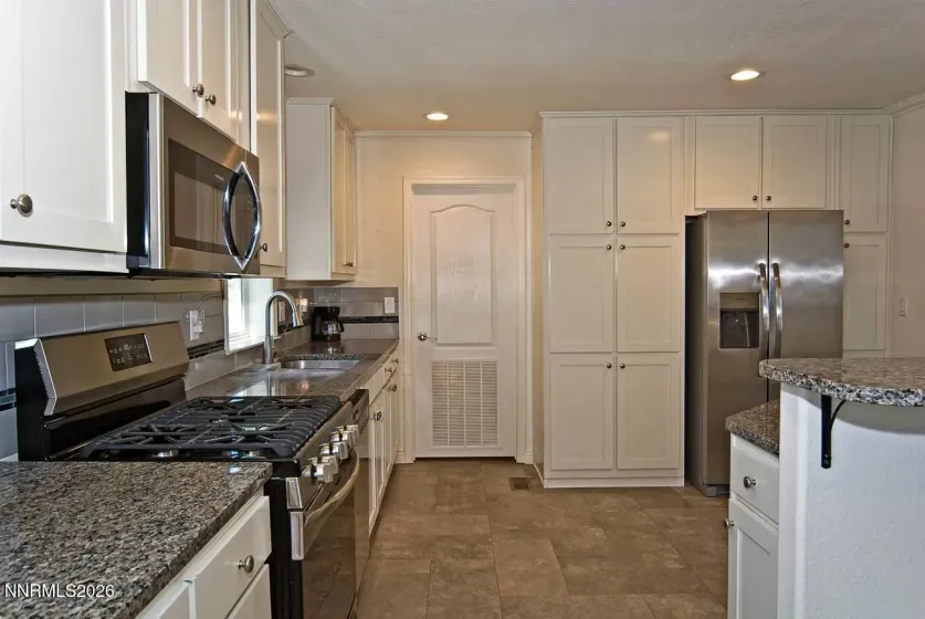 216 Wagon Wheel, Dayton, Nevada 89403, 3 Bedrooms Bedrooms, ,2 BathroomsBathrooms,Residential,Residential,Wagon Wheel,0,260009998