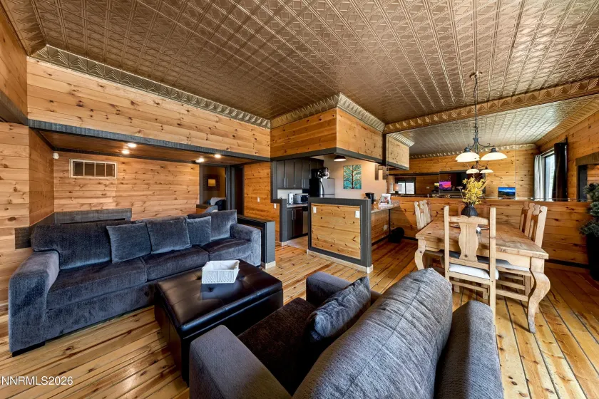 340 Quaking Aspen, Kingsbury, Nevada 89449, 3 Bedrooms Bedrooms, ,2 BathroomsBathrooms,Residential,Residential,Quaking Aspen,0,260010010