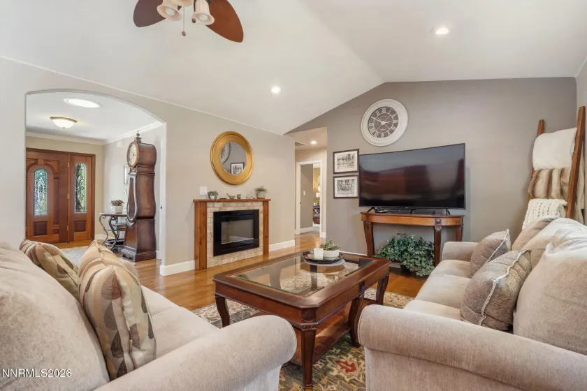 50 Chinchilla, Reno, Nevada 89511, 4 Bedrooms Bedrooms, ,3 BathroomsBathrooms,Residential,Residential,Chinchilla,0,260010014