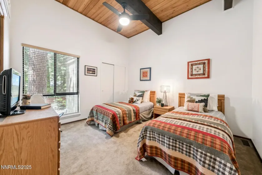 121 Juanita, Incline Village, Nevada 89451, 3 Bedrooms Bedrooms, ,2 BathroomsBathrooms,Residential,Residential,Juanita,0,250055343