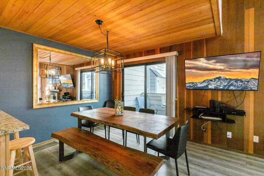121 Juanita, Incline Village, Nevada 89451, 3 Bedrooms Bedrooms, ,2 BathroomsBathrooms,Residential,Residential,Juanita,0,250055343