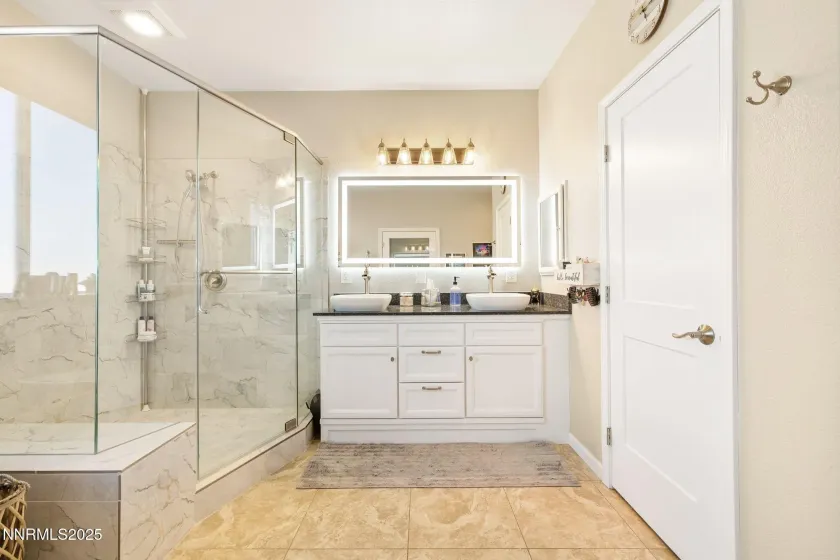 1281 Jo, Gardnerville, Nevada 89410, ,4 BathroomsBathrooms,Residential,Residential,Jo,0,260010021