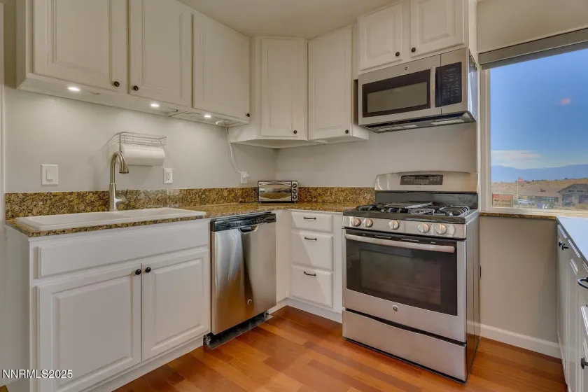 1281 Jo, Gardnerville, Nevada 89410, ,4 BathroomsBathrooms,Residential,Residential,Jo,0,260010021