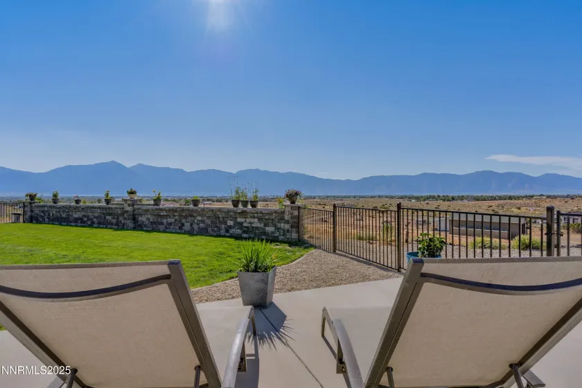 1281 Jo, Gardnerville, Nevada 89410, ,4 BathroomsBathrooms,Residential,Residential,Jo,0,260010021