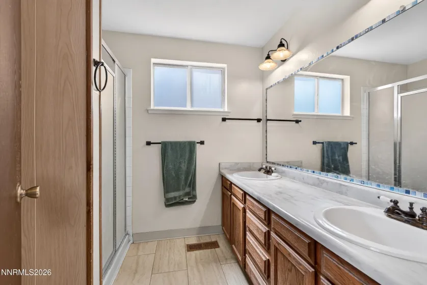 4490 Sierra Madre, Reno, Nevada 89502, 3 Bedrooms Bedrooms, ,2 BathroomsBathrooms,Residential,Residential,Sierra Madre,0,260010027