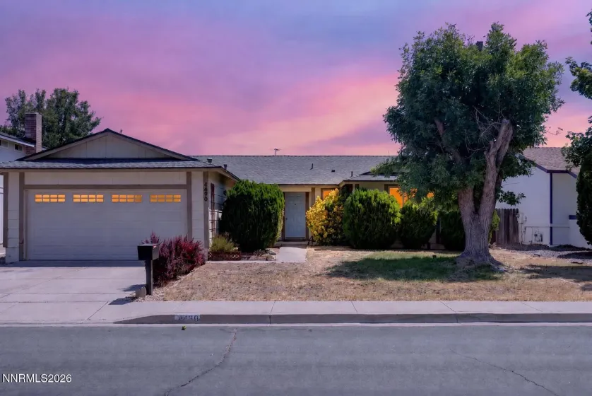 4490 Sierra Madre, Reno, Nevada 89502, 3 Bedrooms Bedrooms, ,2 BathroomsBathrooms,Residential,Residential,Sierra Madre,0,260010027