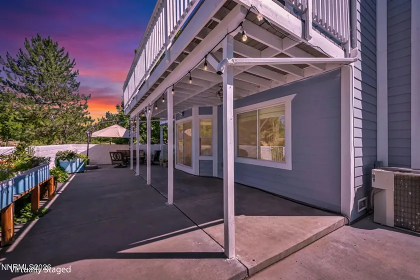 857 Lighthouse, Reno, Nevada 89511, 4 Bedrooms Bedrooms, ,3 BathroomsBathrooms,Residential,Residential,Lighthouse,0,260010031